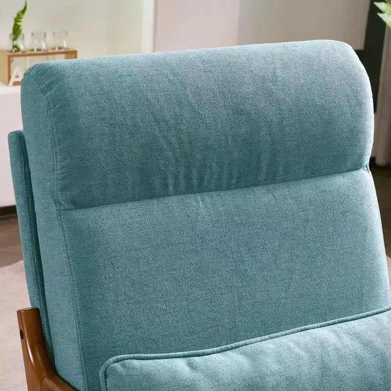 Chaise de loisirs d'intérieur en lin avec accoudoirs et dossier en bois massif et cadre en fer, dossier haut.