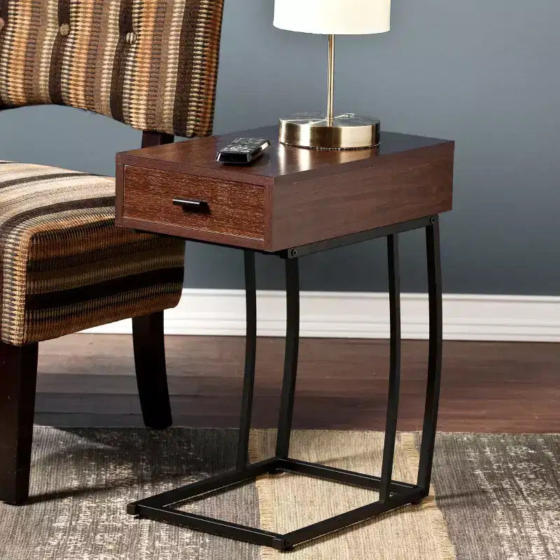 Table d'appoint avec prises et ports USB - Marron - SEI