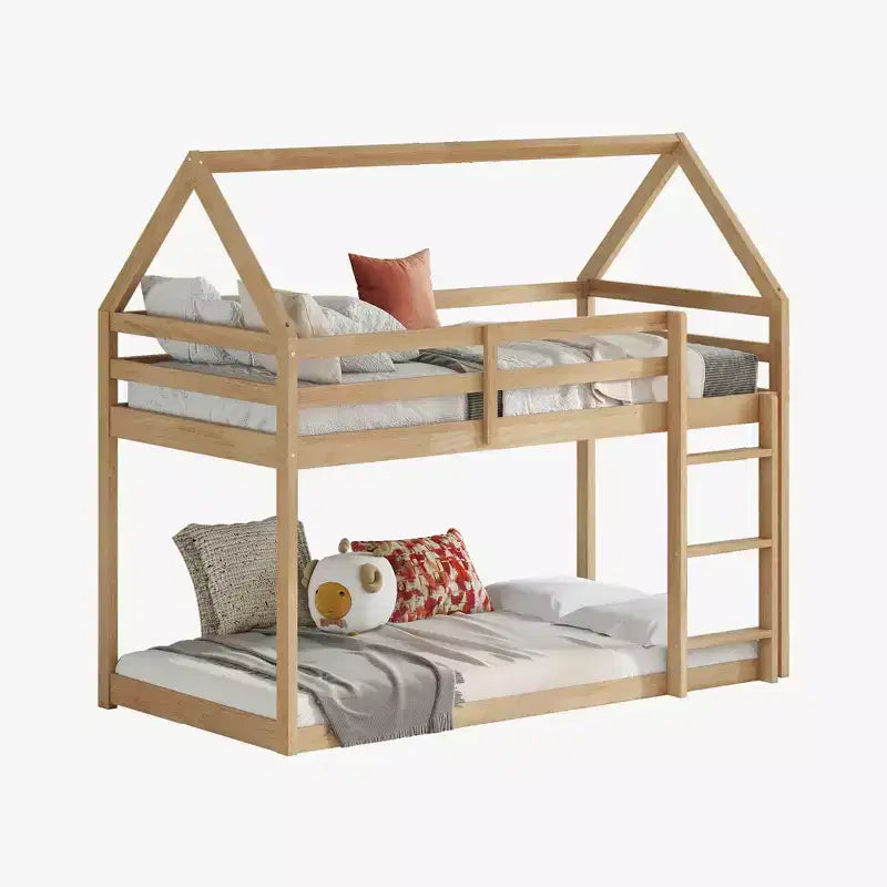 Lit superposé double en bois d'hévéa avec échelle, barrières de sécurité, lit superposé en forme de maison beige