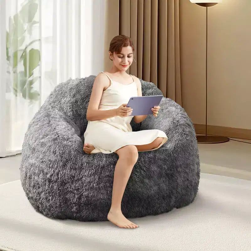 COZONY Fauteuil poire en fausse fourrure pour adulte - Doux et moelleux avec accoudoir, canapé paresseux en mousse haute densité pour la lecture, canapé de sol pour le salon