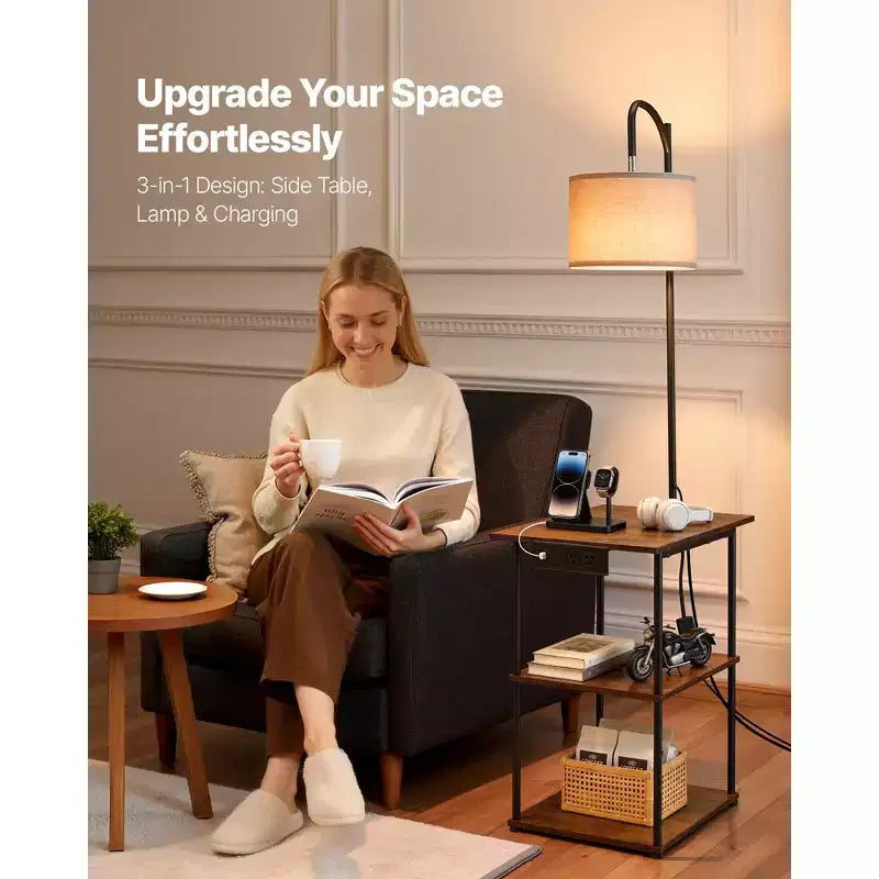 Lampadaire avec table, bout de canapé étroit à 3 niveaux avec étagères ouvertes et éclairage 3 températures de couleur, port de charge USB et type C et AC, marron et noir