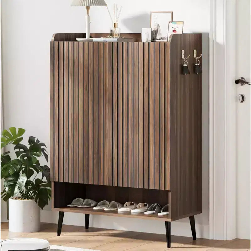 Meuble à chaussures avec portesOrganisateur de chaussures à 6 niveaux avec 2 portes et crochets supplémentaires pour couloir, entrée, salon, noir, lot de 2